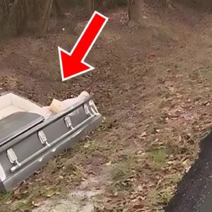 Police Discover an Abandoned Coffin on The Roadside. When Police Open It, They Call or Backup